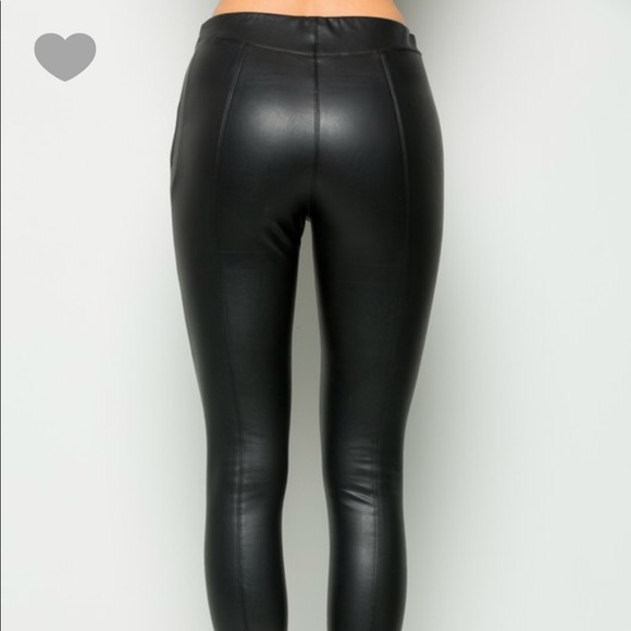 Fleece Lined Leather Leggings - Picture 7 of 8
